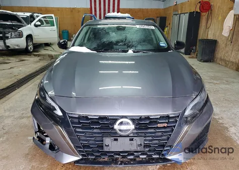 2024 Nissan Altima Sr z USA, uszkodzony, nr VIN 1N4BL4CV5RN371854